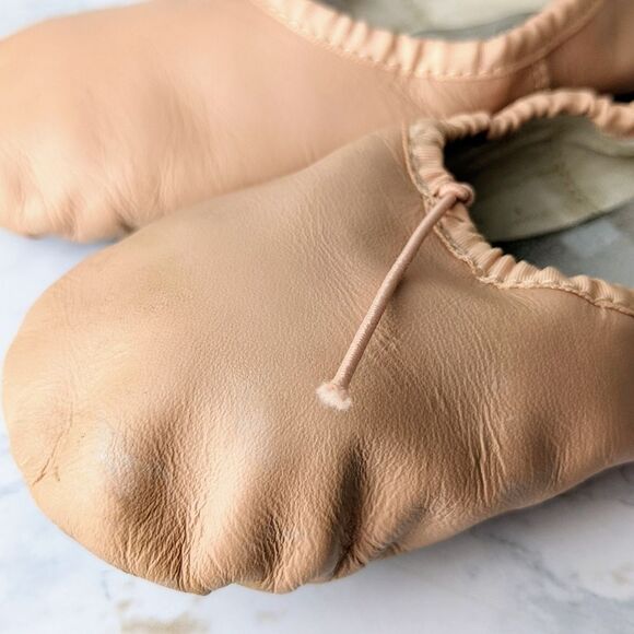 American Ballet Theatre Baby Pink Leather Ballet Slippers - Picture 9 of 9